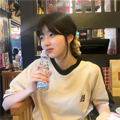 女交通员 海报